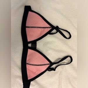 Traingl bikini top